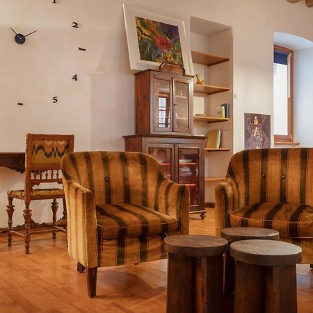 Zola, Charme E Vista Nel Cuore Di Triëst Buitenkant foto